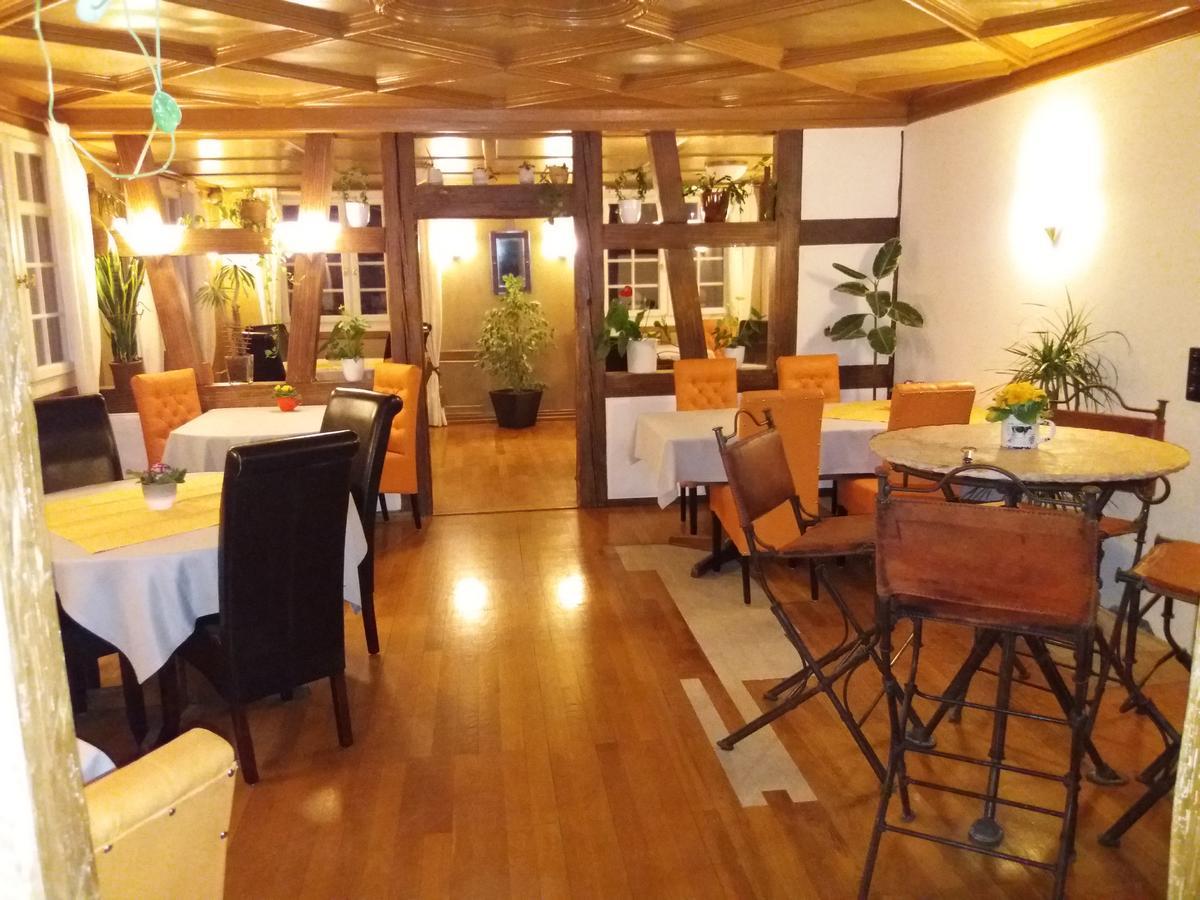 Hotel Garni Frohsinn Uttwil Bagian luar foto