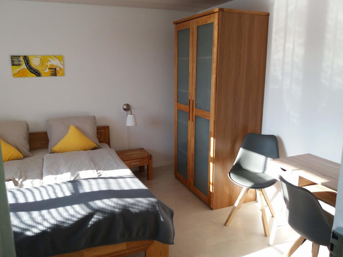 Hotel Garni Frohsinn Uttwil Bagian luar foto